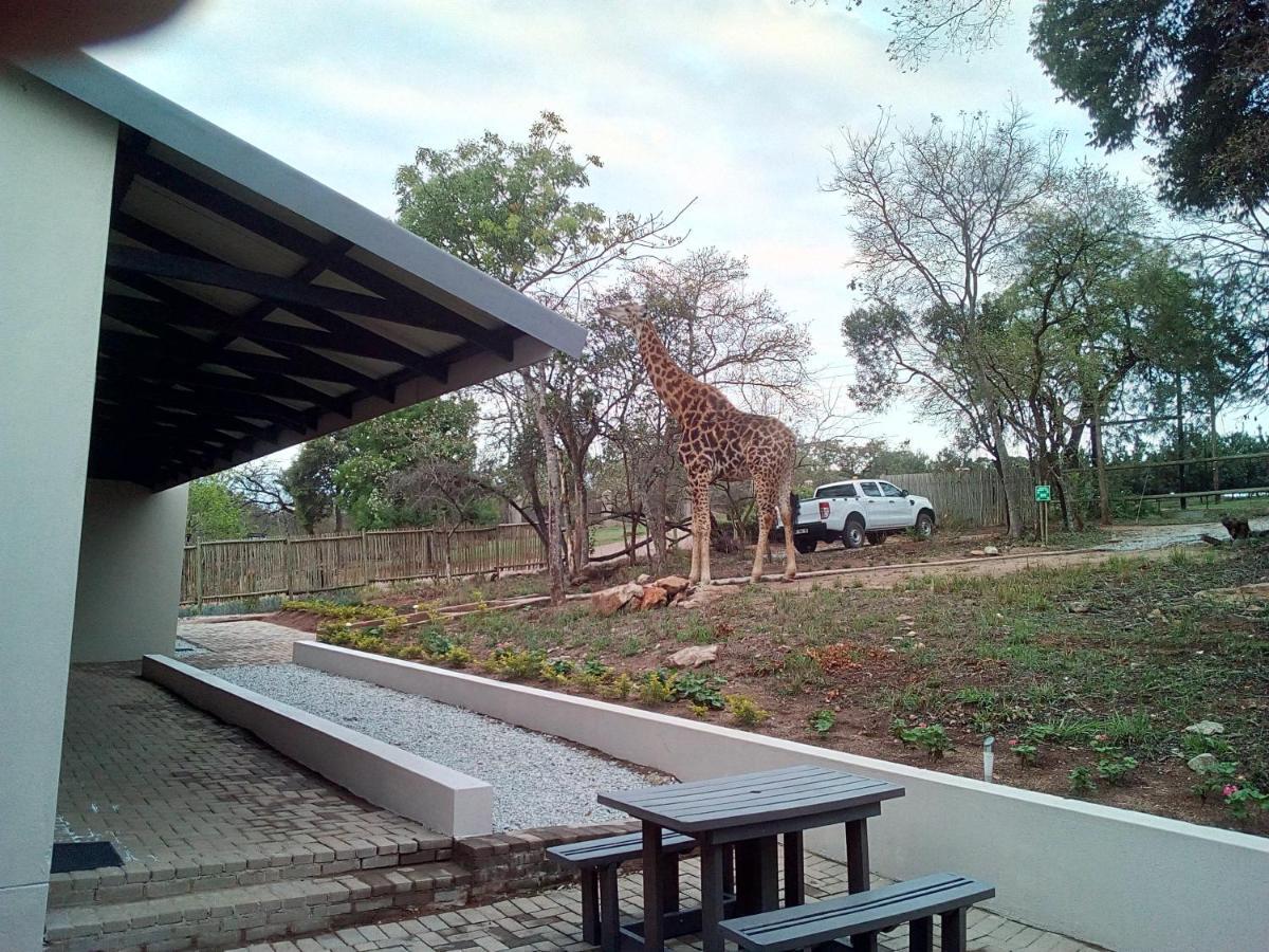 Hazyview Buffalo Game Lodge Exterior photo